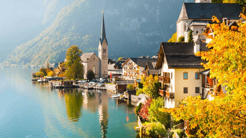 Famous Hallstatt village in Alps mountains, Austria.