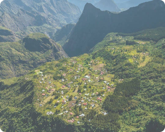 Cheap International Calls to Reunion (+262) | Slick.net